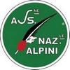 Logo dell'associazione alpini italiani rappresentato da un cerchio verde bordato di bianco al suo interno una penna nera e le scritte asc.ne naz.le alpini in colore bianco