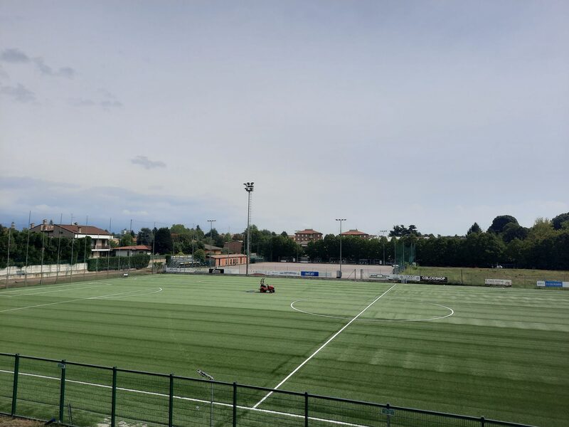 Foto del campo a 11 all'interno del Centro Sportivo Borgonovo